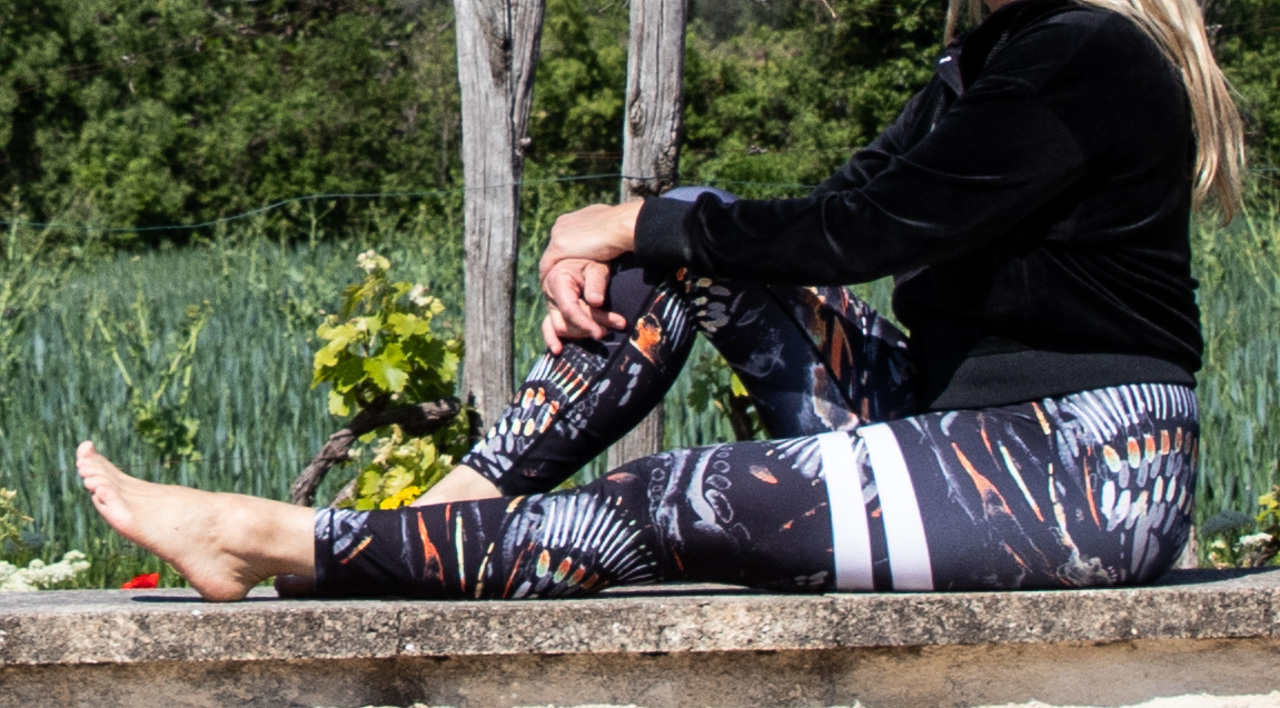 Stronger Voodoo Leggings – Bild 2